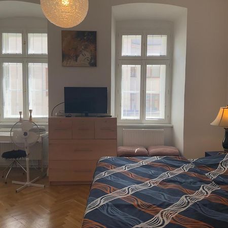 Luxury Apartment Novobranska Brno Extérieur photo